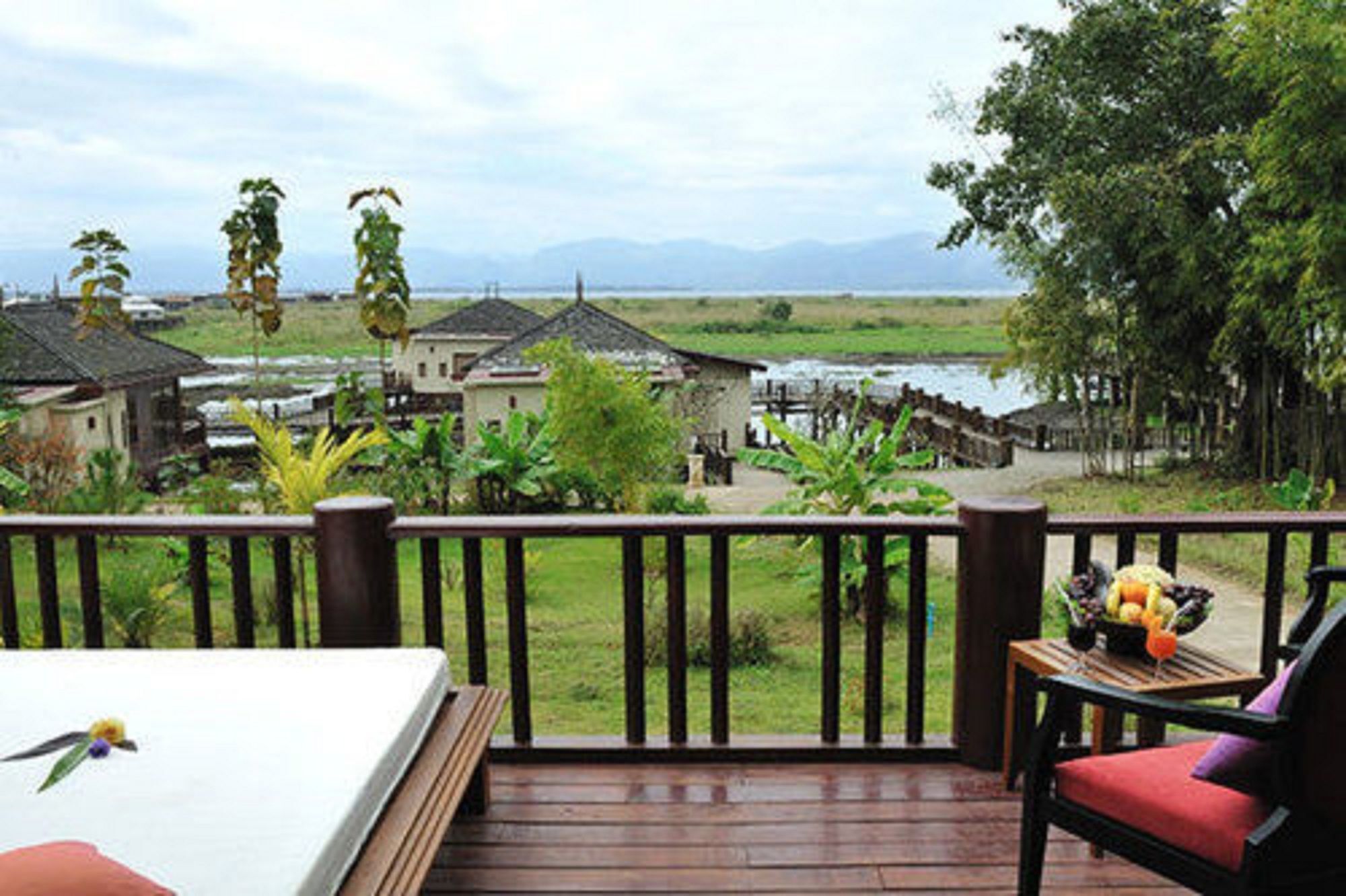 Aureum Palace Hotel & Resort Inle Nyaung Shwe Kültér fotó
